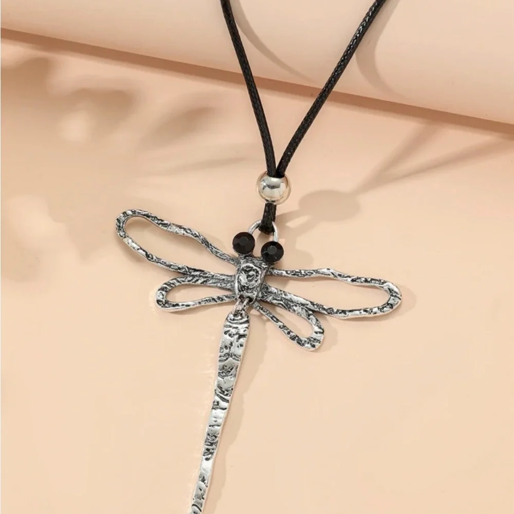 NWT Silver Dragonfly Pendant Necklace Black Cord Boho Nature Statement 27.5”+Ext
